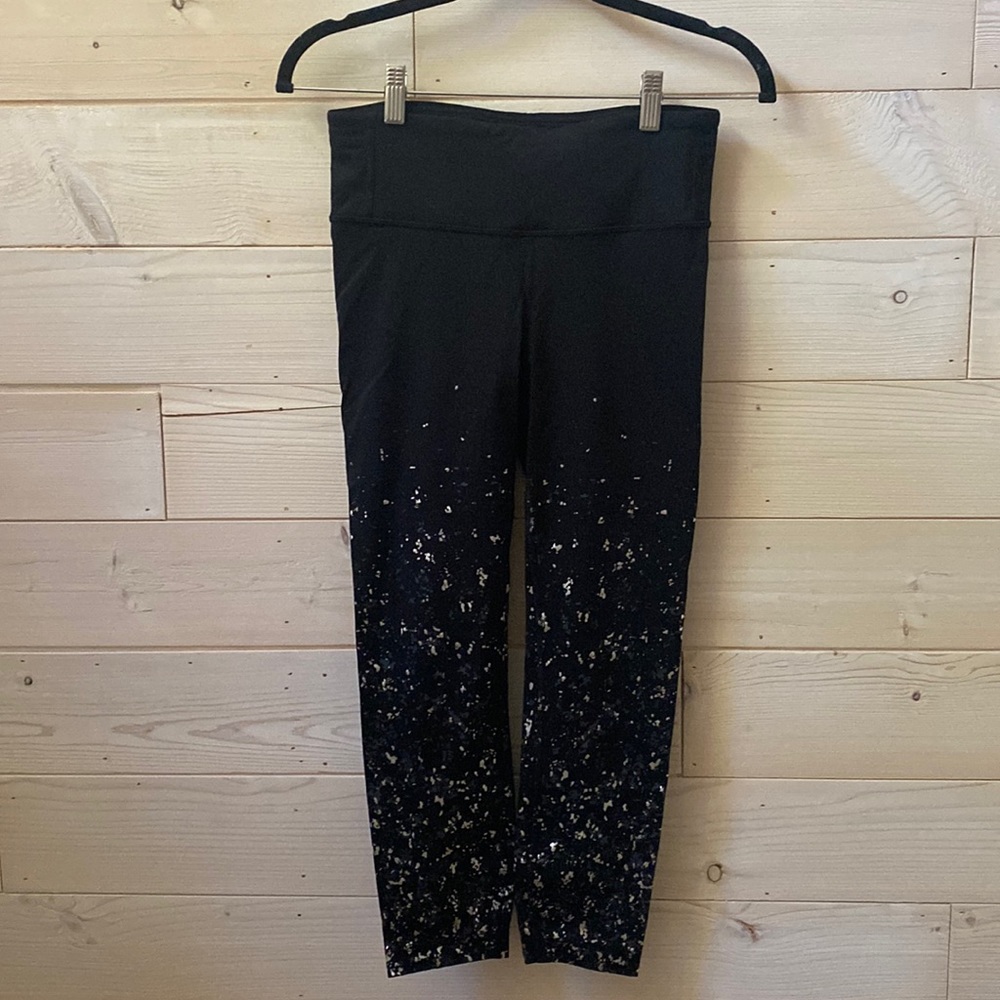 Women’s Lululemon athletica leggings size 6